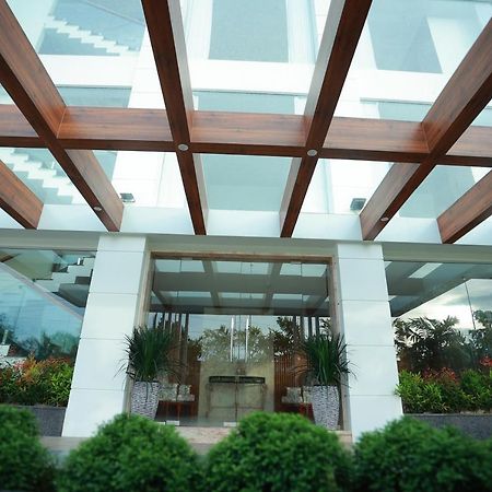 The Gold Hotel 팔라카드 외부 사진