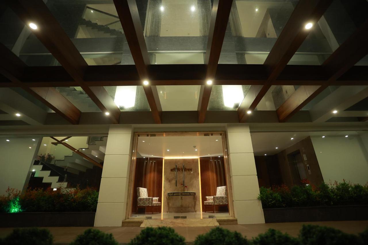 The Gold Hotel 팔라카드 외부 사진